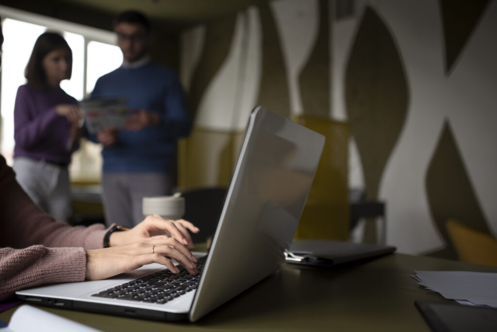 ادمینی و مدیریت پیج اینستاگرام برای کسبوکارهای اصفهان